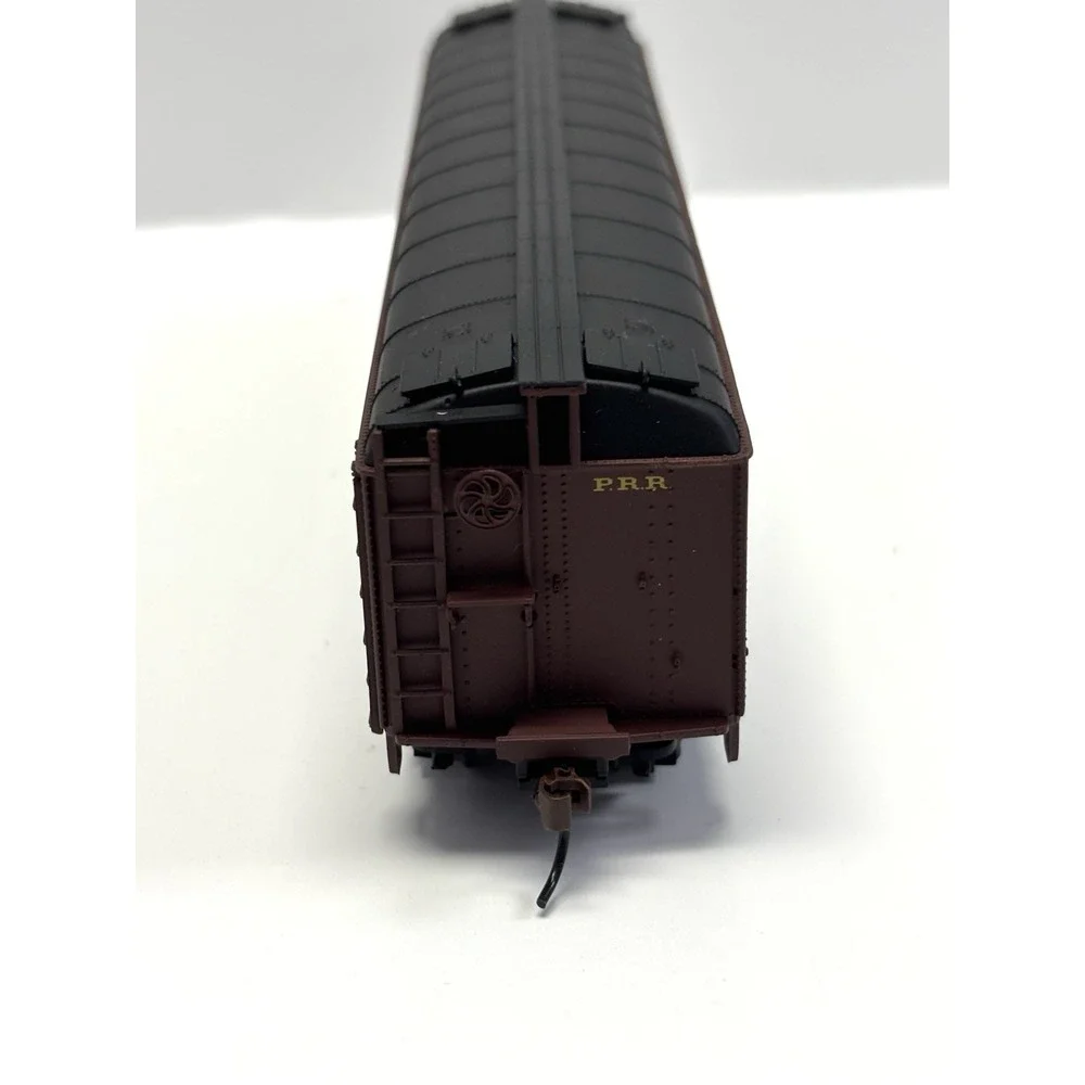 Walthers HO Scale PRR R50B Express Reefer 2721 RTR Refrigerator Car 932-5888